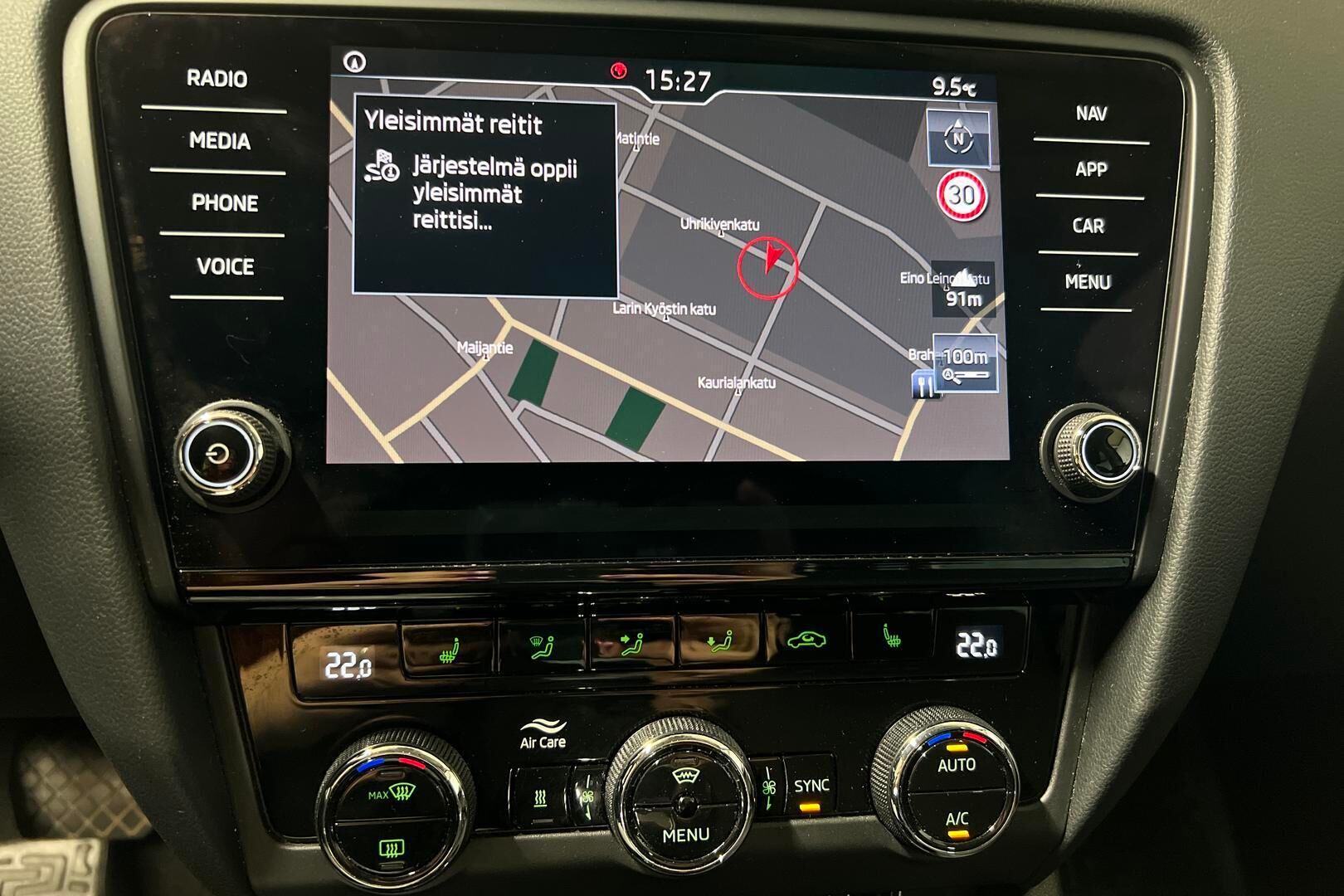 Skoda Octavia iso kuva 15