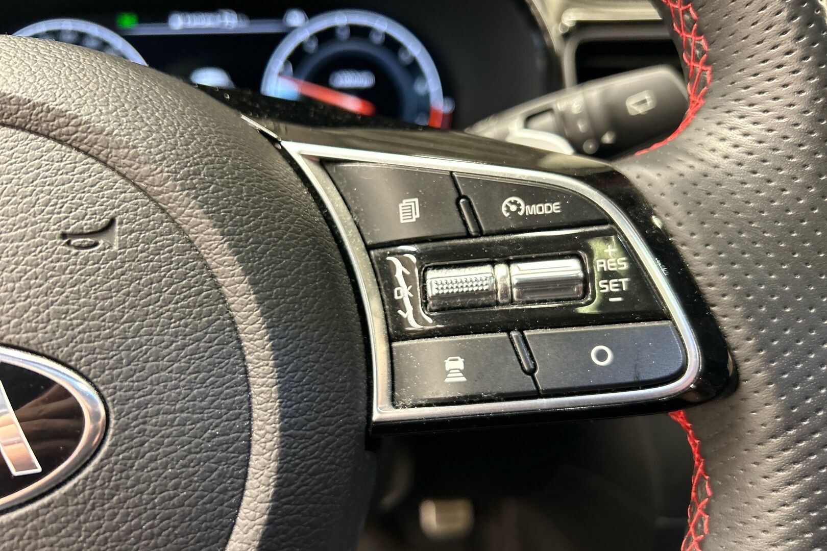Kia ProCeed iso kuva 17