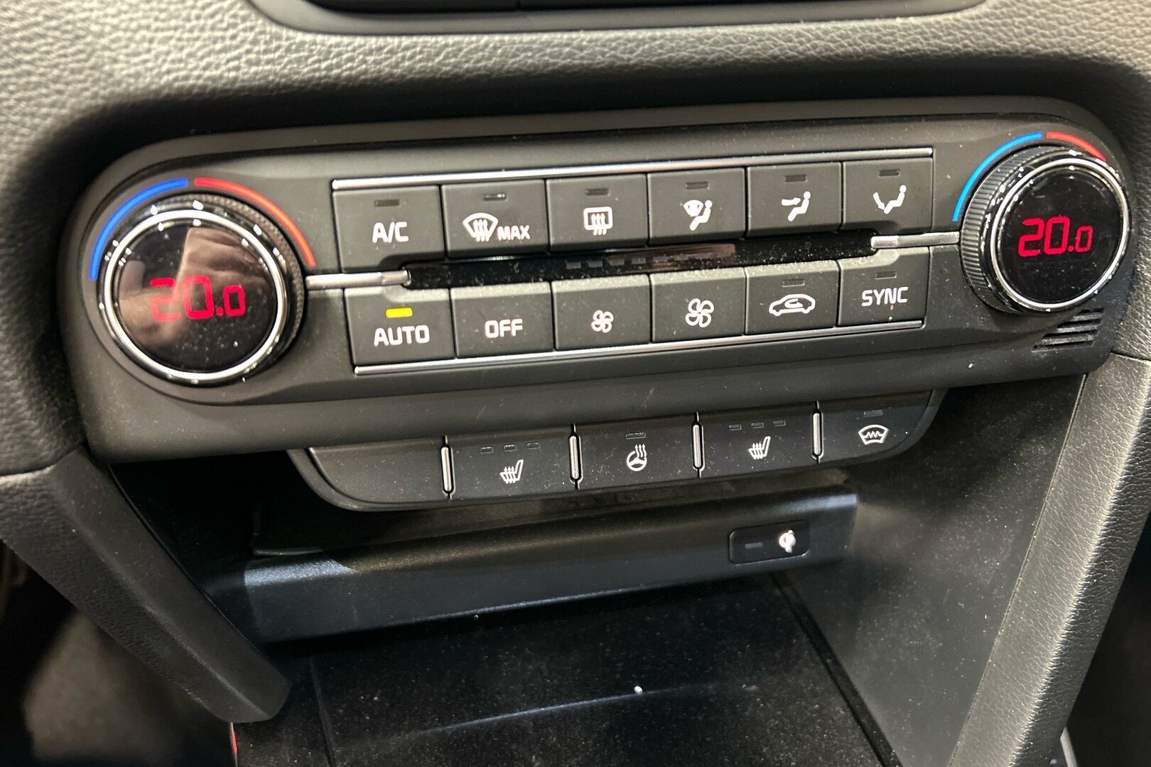 Kia ProCeed iso kuva 22
