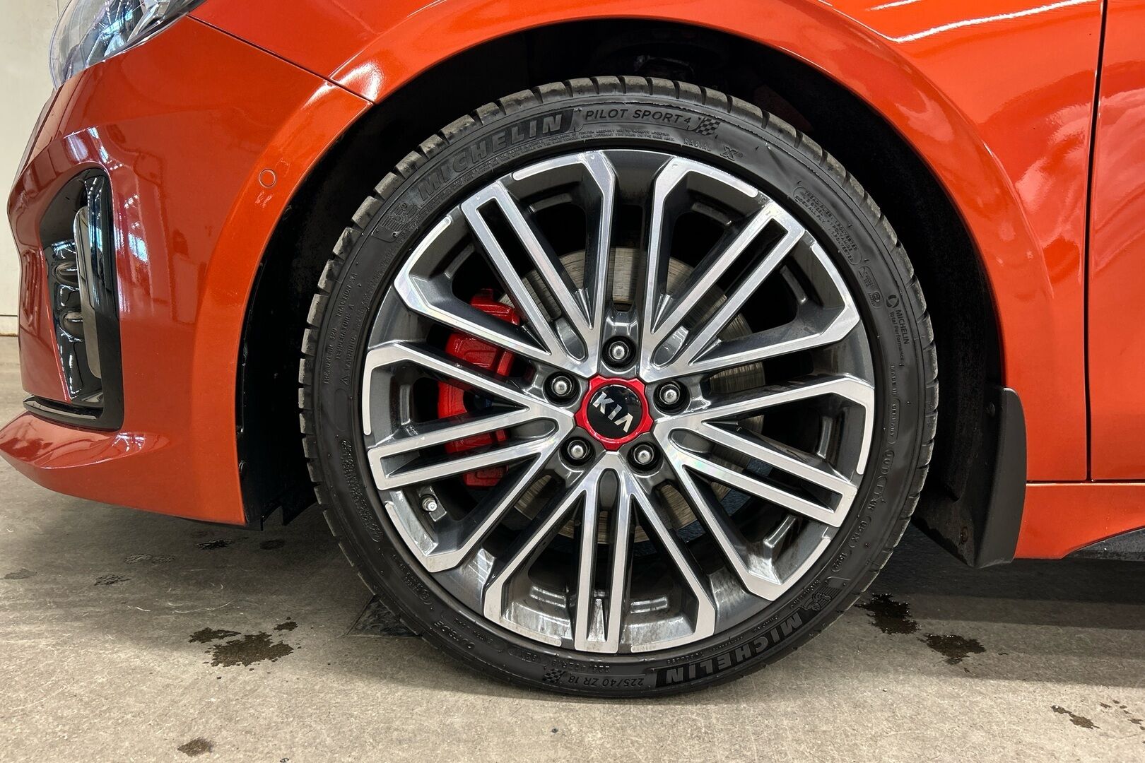 Kia ProCeed iso kuva 28