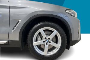 BMW X3 esikatselu 13