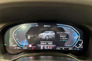 BMW X3 esikatselu 14