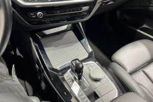 BMW X3 esikatselu 20