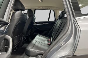 BMW X3 esikatselu 10