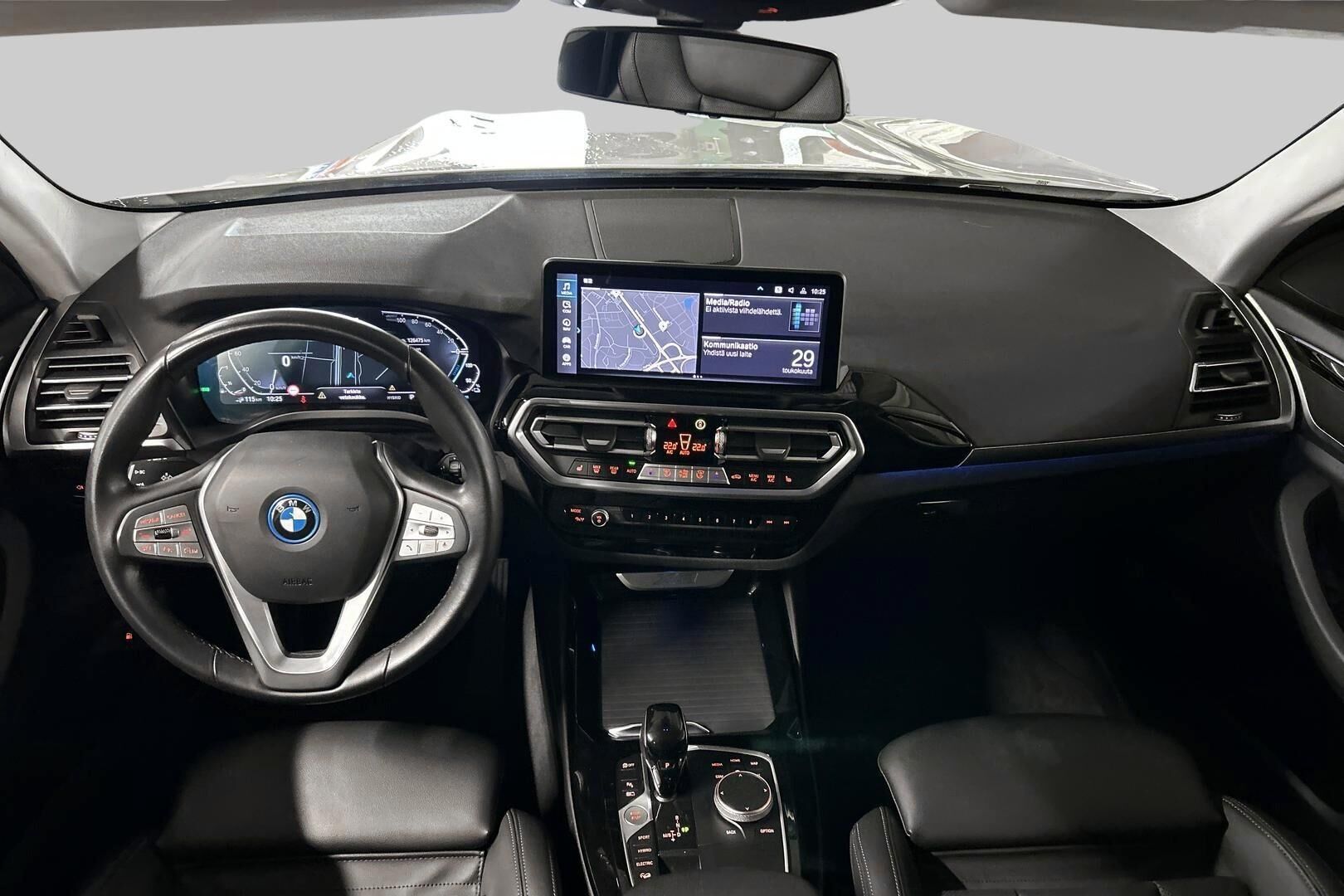 BMW X3 iso kuva 10