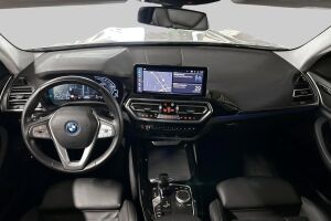 BMW X3 esikatselu 10