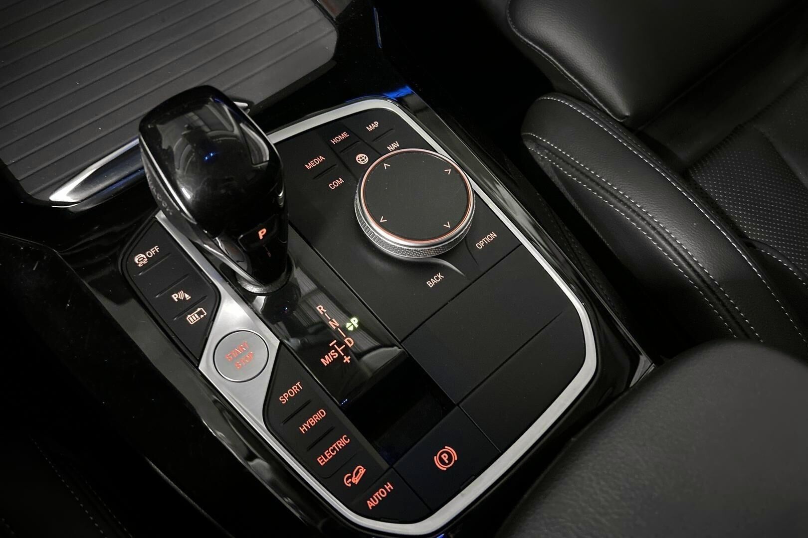 BMW X3 iso kuva 19