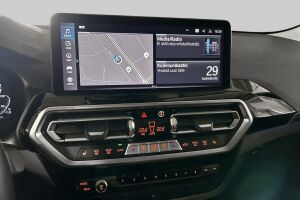 BMW X3 esikatselu 20