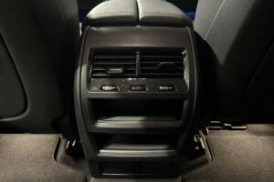 BMW X5 esikatselu 12