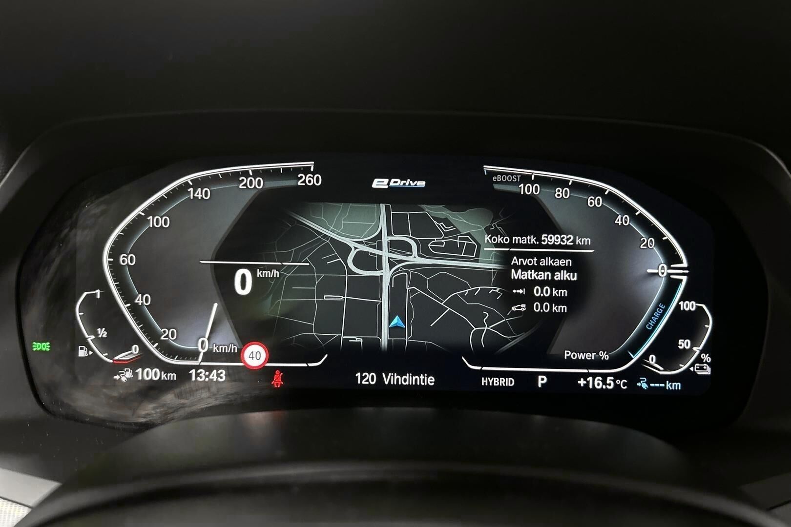 BMW X5 iso kuva 13