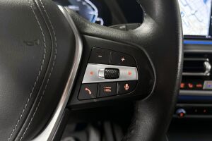 BMW X5 esikatselu 14
