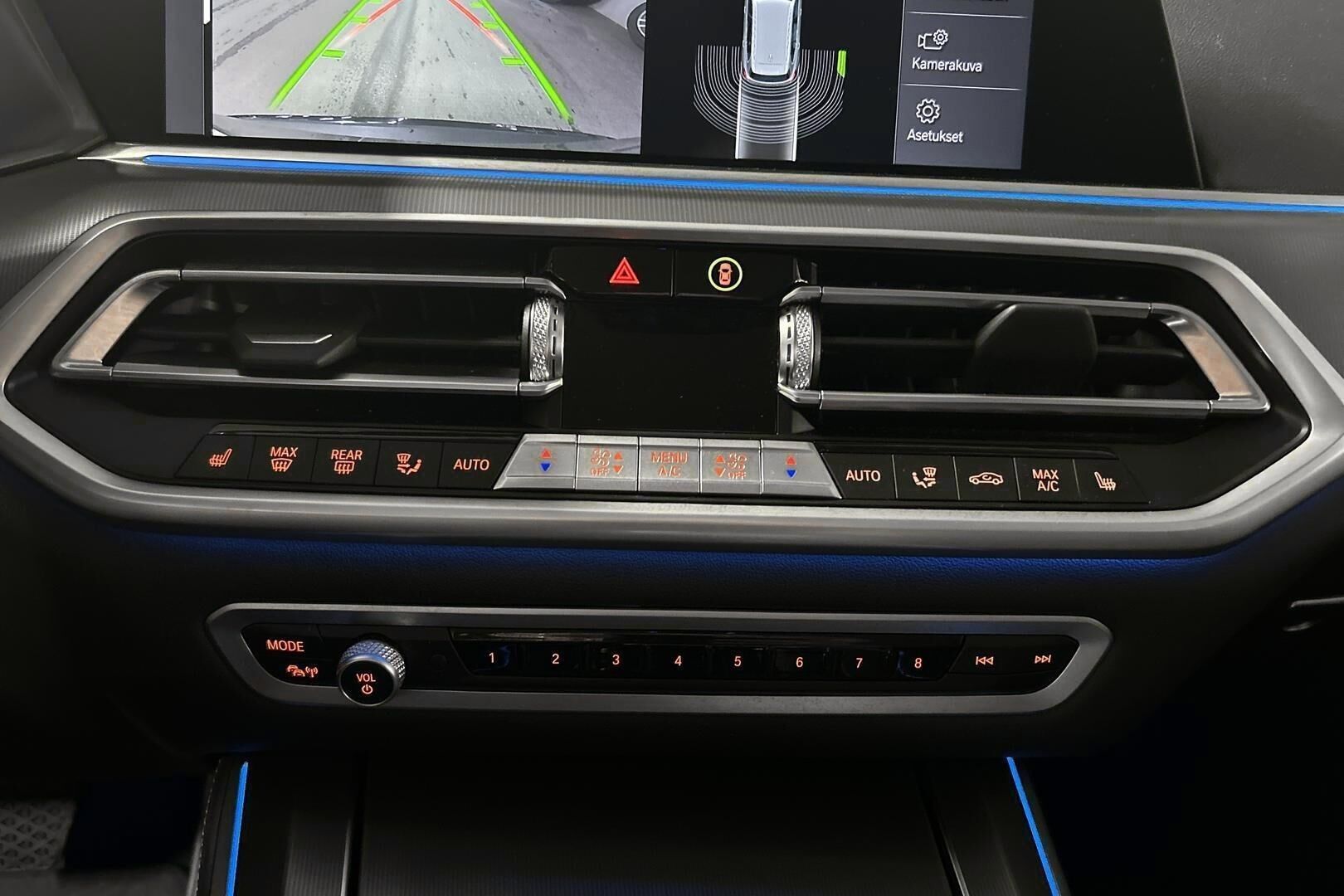 BMW X5 iso kuva 27