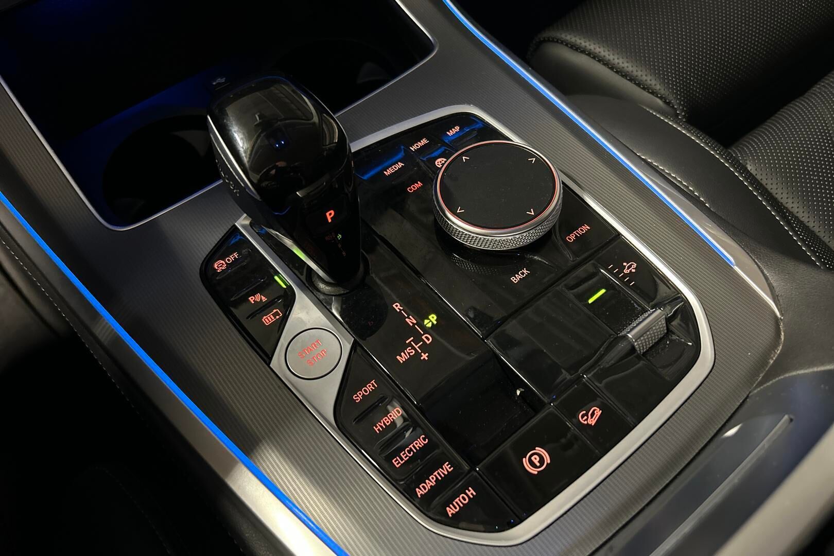 BMW X5 iso kuva 28