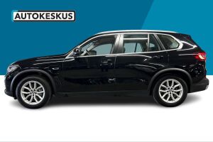 BMW X5 esikatselu 32