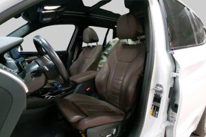 BMW iX3 esikatselu 2