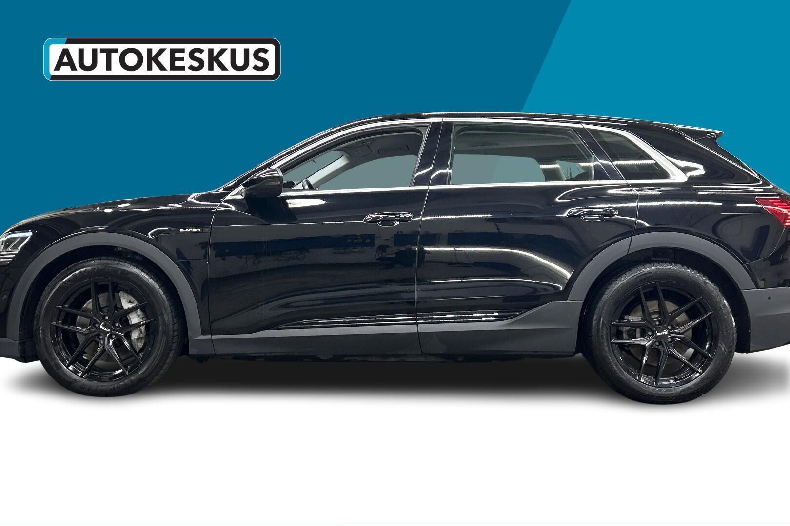 Audi e-tron iso kuva 8