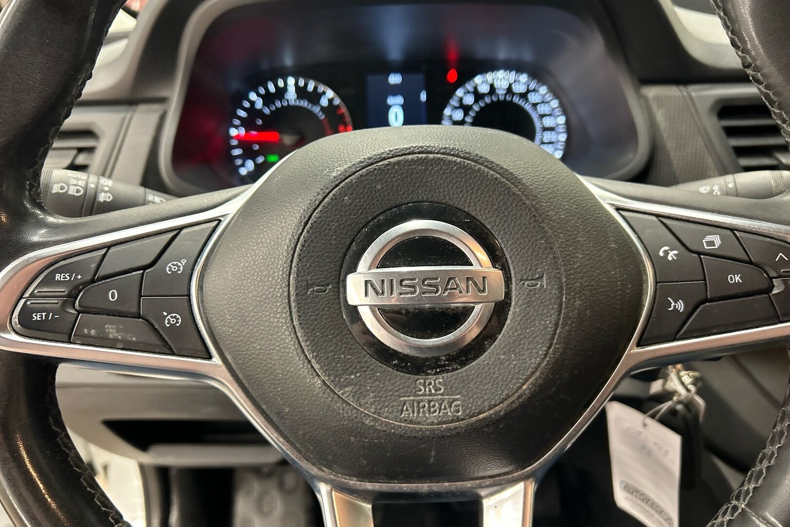 Nissan Primastar iso kuva 16
