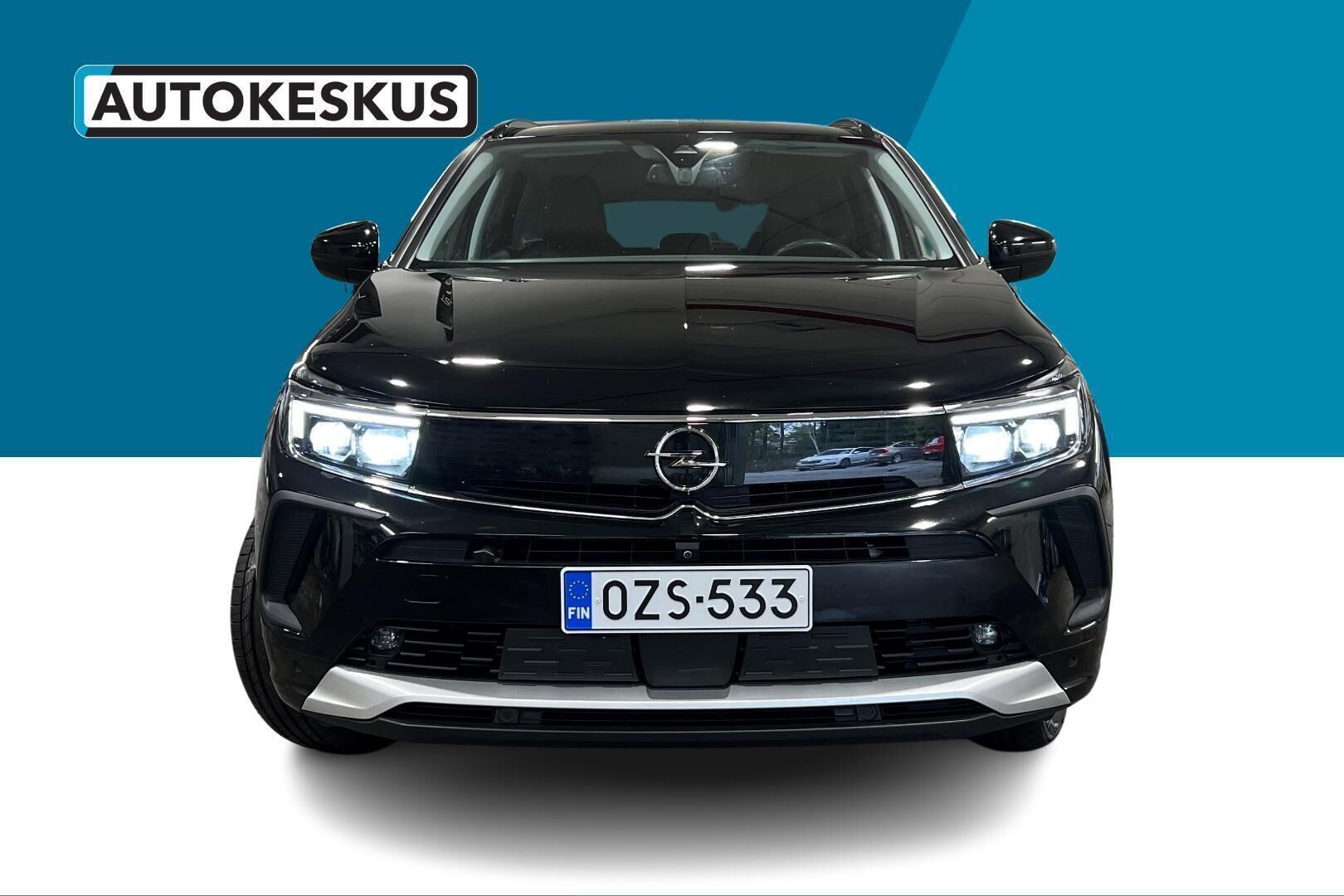 Opel Grandland Executive 130 Turbo A 2023, kuva 3/28