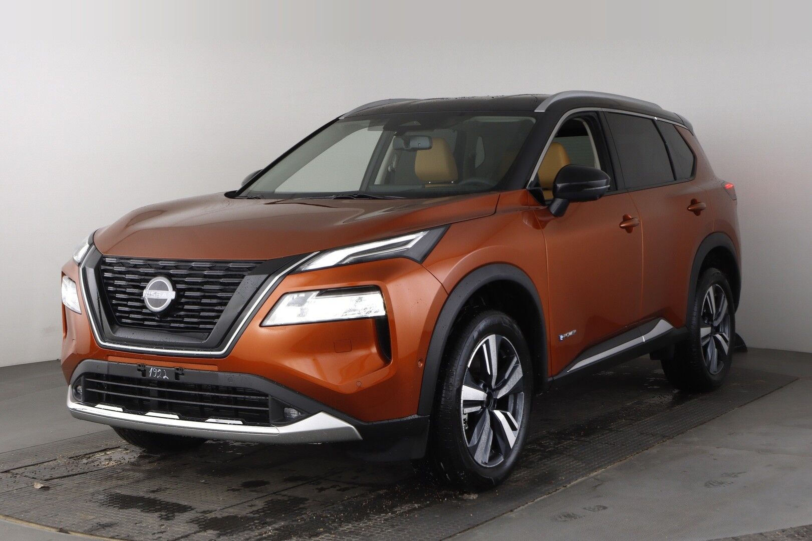 Nissan X-Trail iso kuva 0