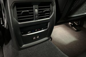 BMW i4 M50 esikatselu 14