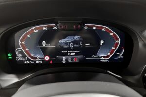 BMW iX3 esikatselu 20