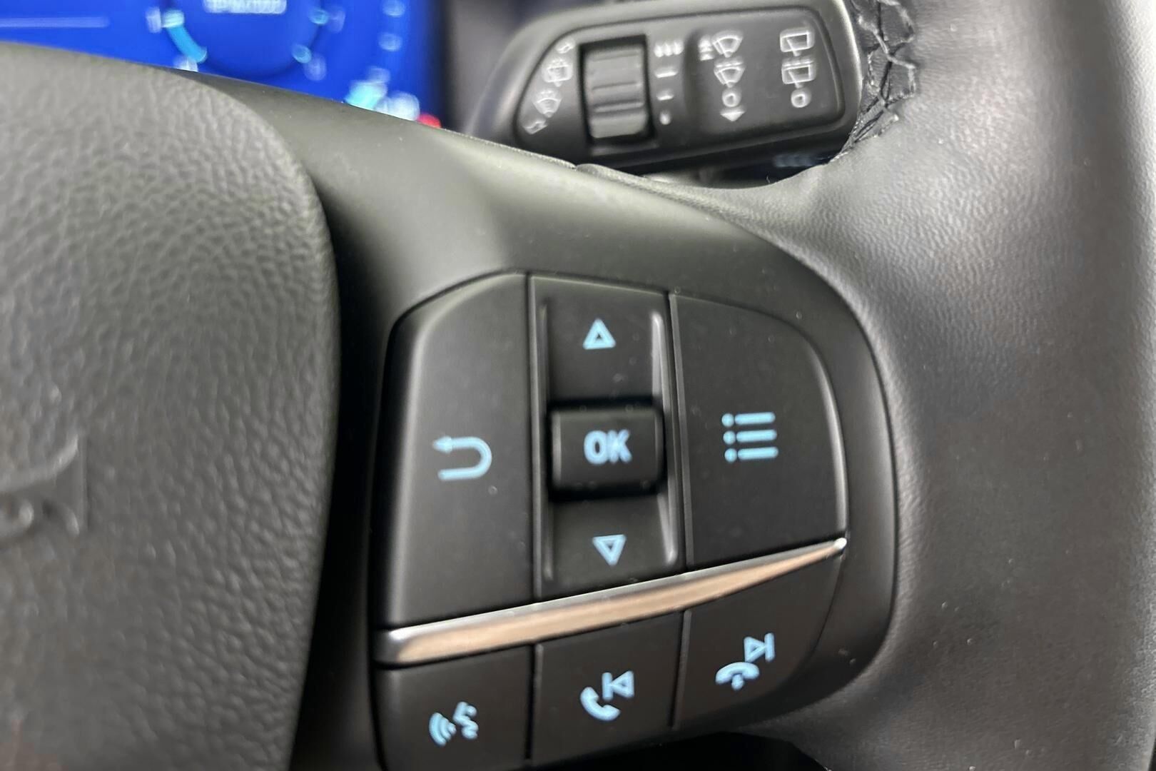 Ford Focus iso kuva 22