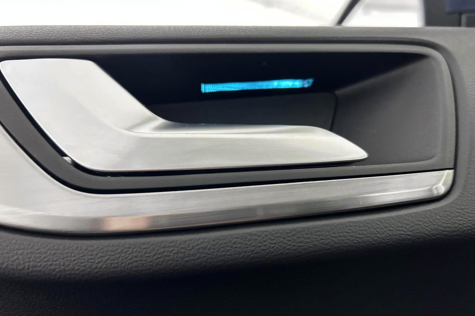 Ford Focus iso kuva 26