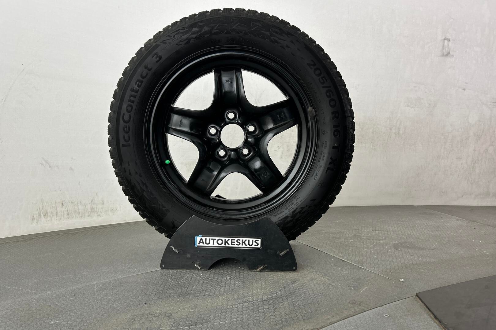 Ford Focus iso kuva 29