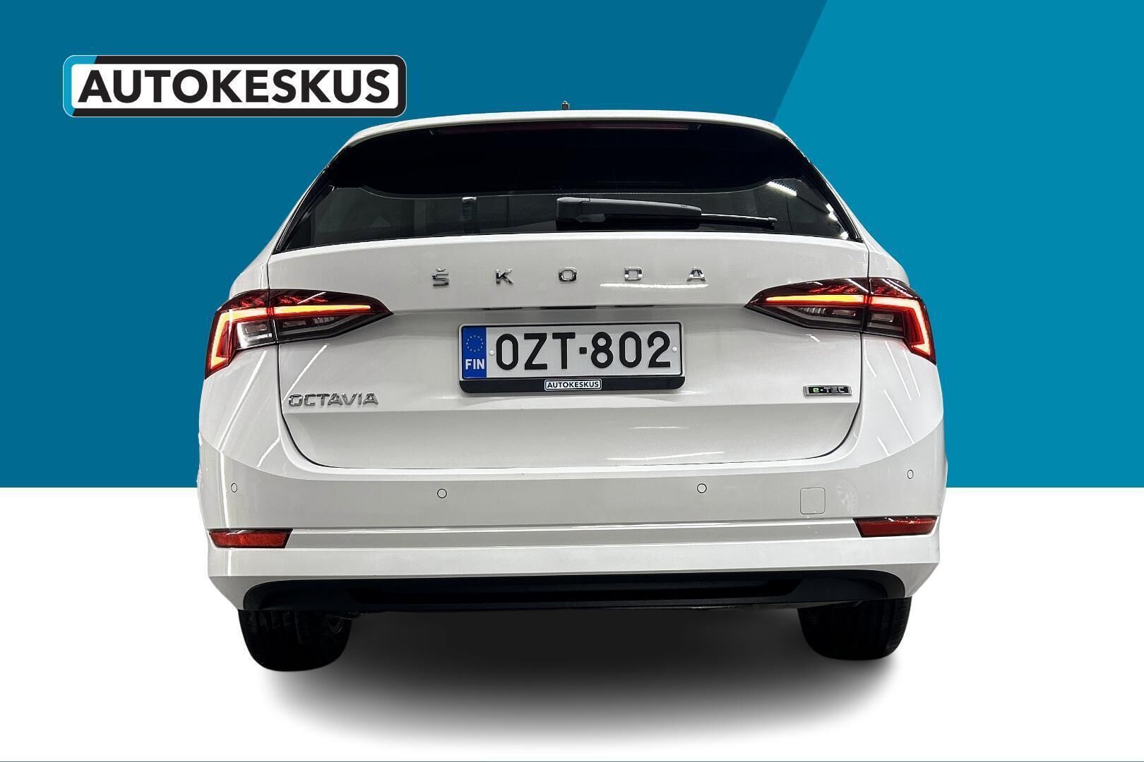 SKODA Octavia iso kuva 5