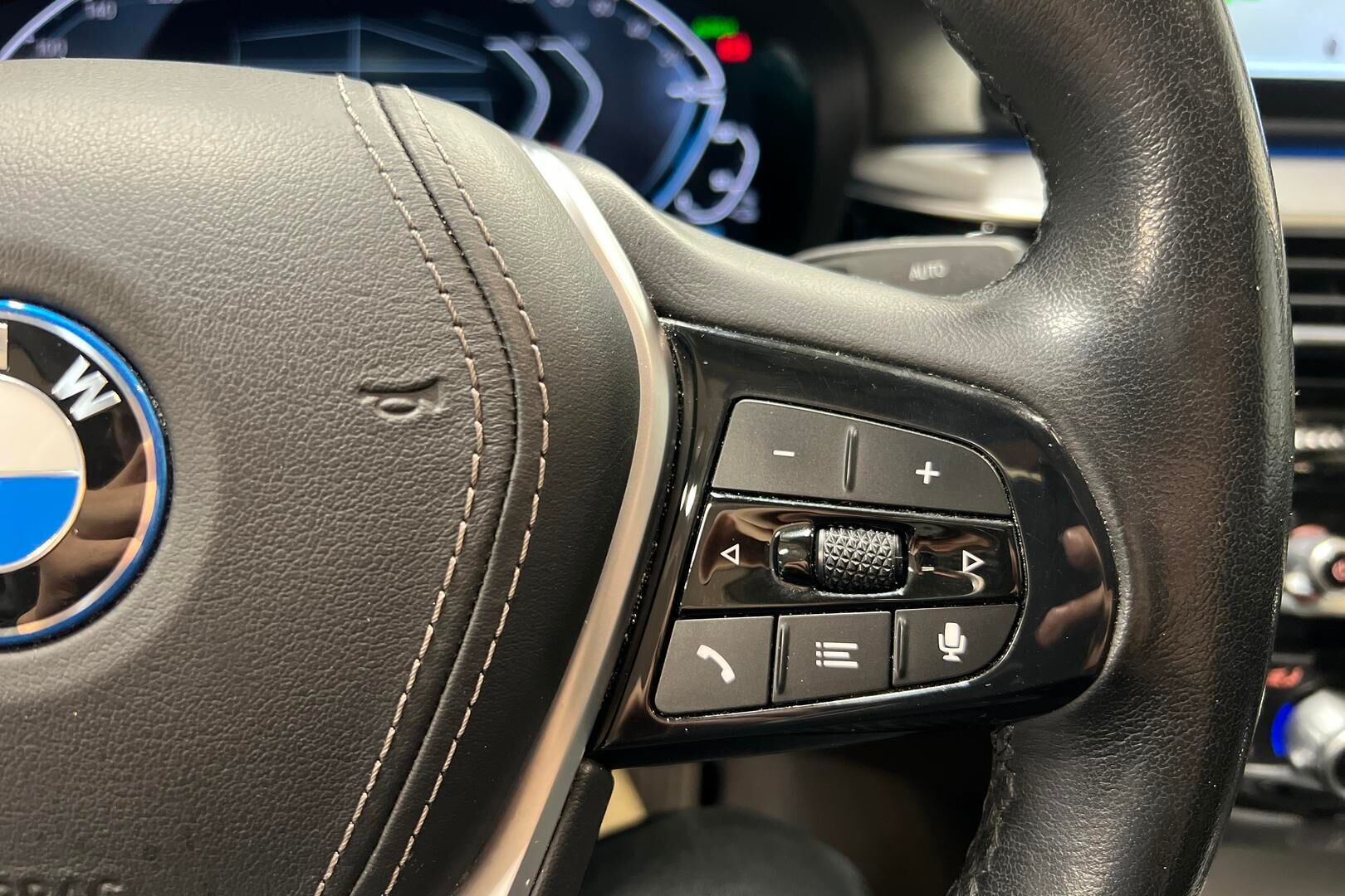 BMW 5-sarja iso kuva 17