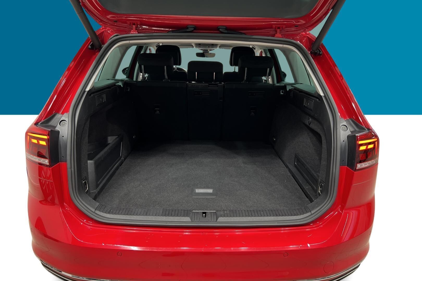 VOLKSWAGEN PASSAT iso kuva 11