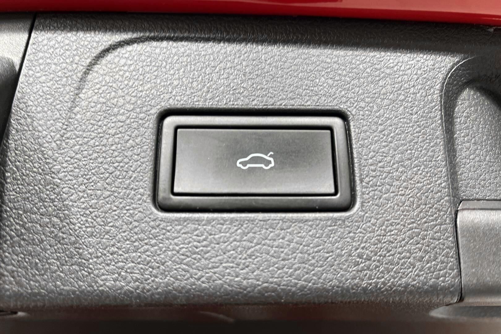 VOLKSWAGEN PASSAT iso kuva 33