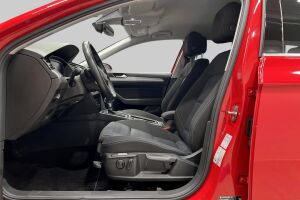 VOLKSWAGEN PASSAT esikatselu 8