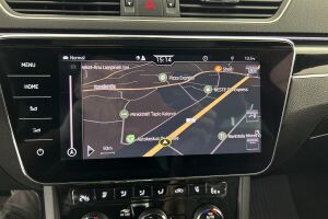 Skoda Superb esikatselu 24