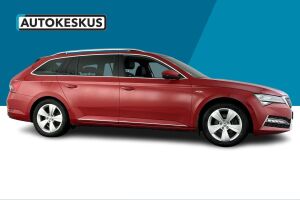 Skoda Superb esikatselu 4