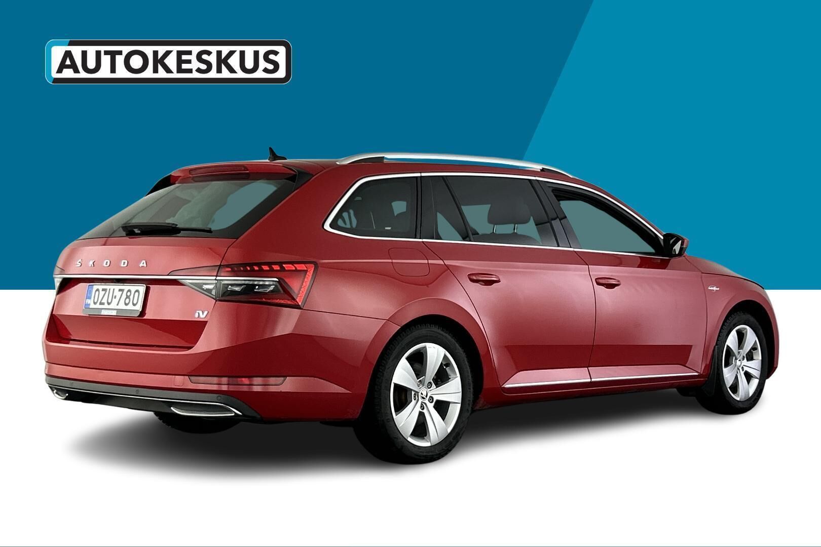 Skoda Superb iso kuva 5