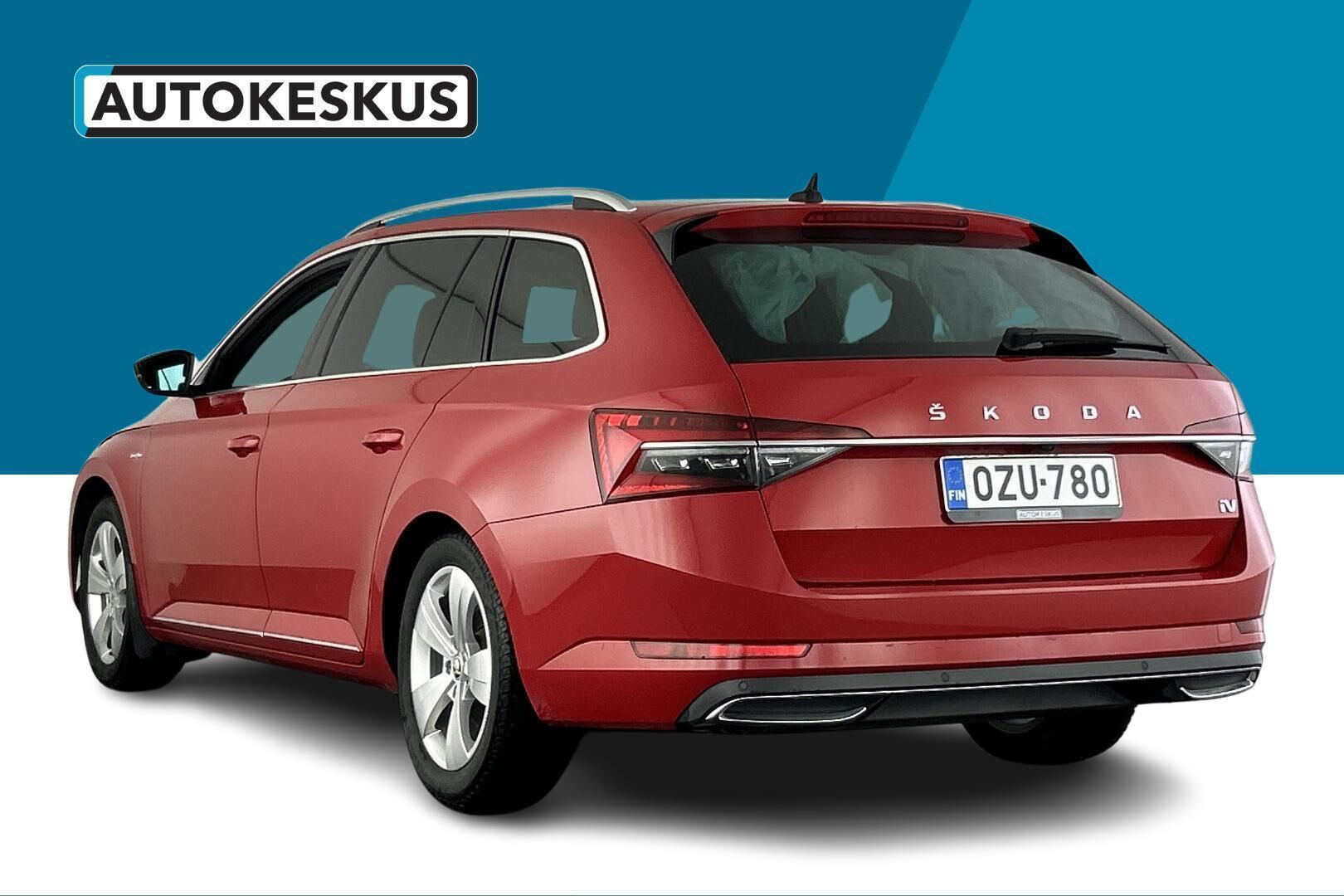 Skoda Superb iso kuva 7