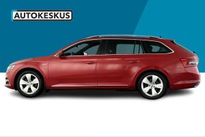 Skoda Superb esikatselu 8
