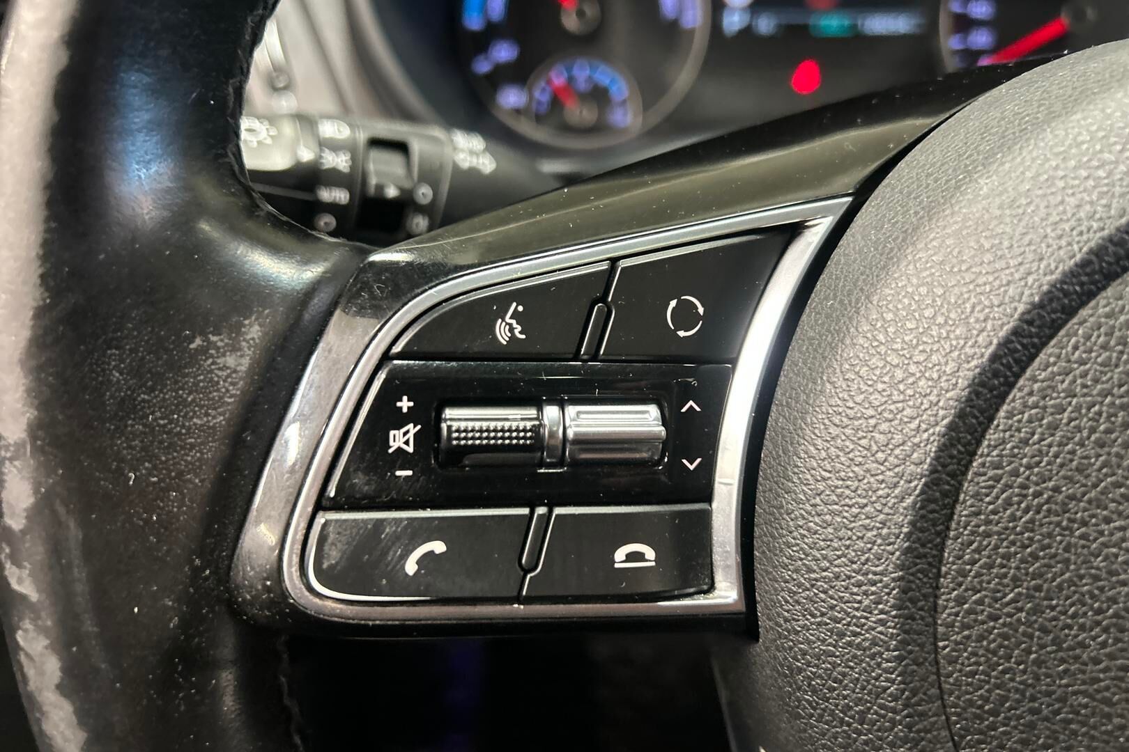 Kia Optima iso kuva 20