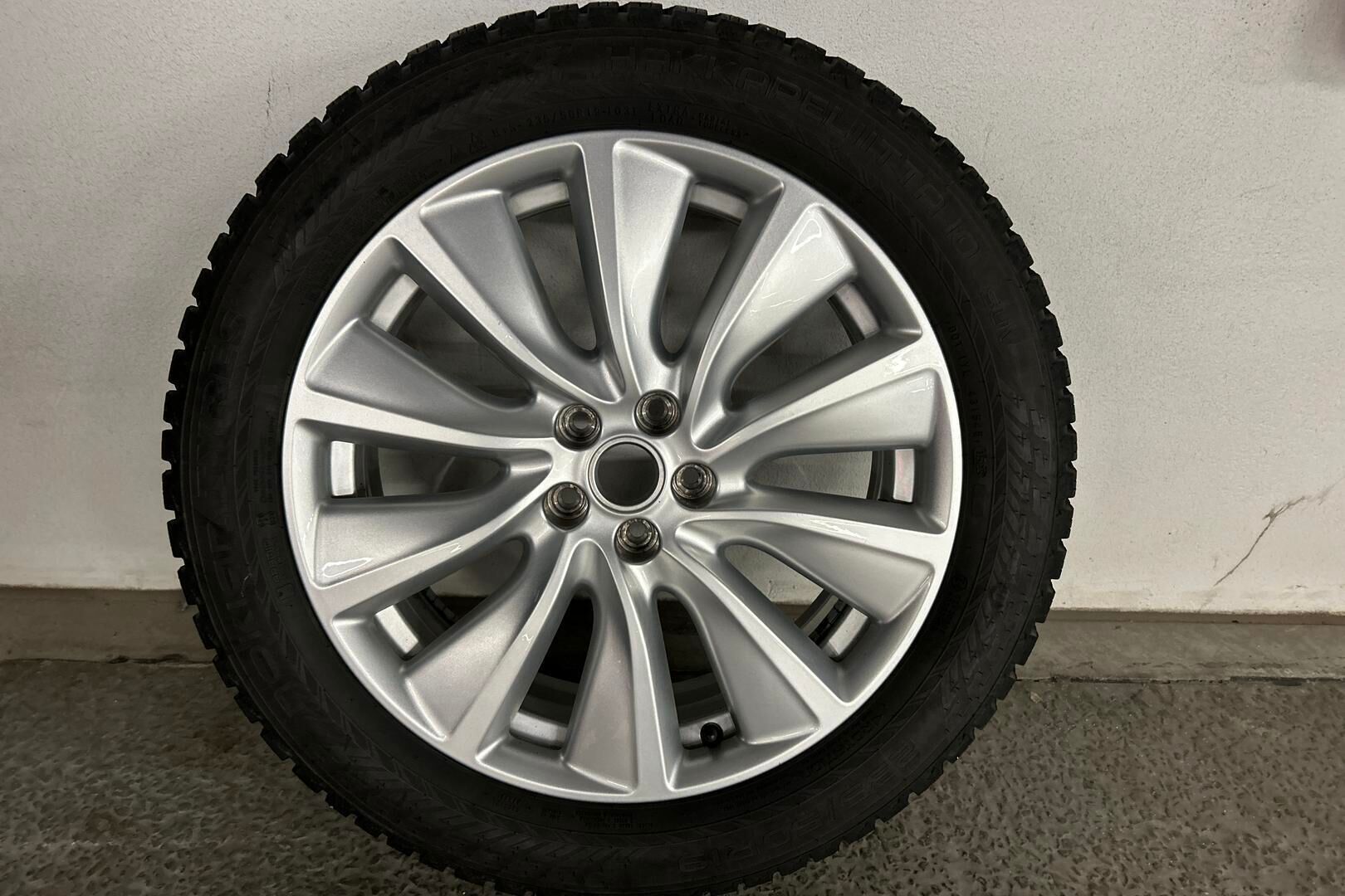 Opel Grandland iso kuva 13