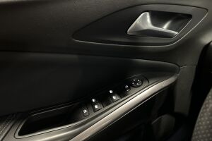 Opel Grandland esikatselu 21
