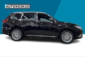 Mitsubishi Outlander PHEV esikatselu 4