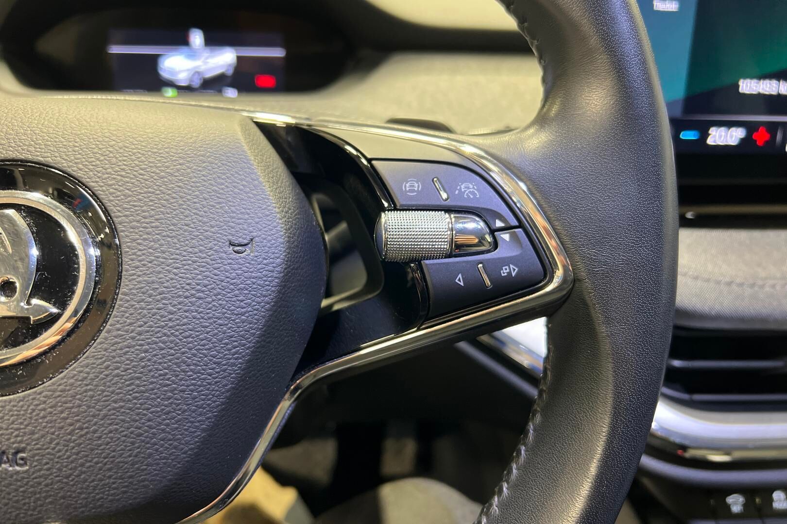Skoda Enyaq iso kuva 16
