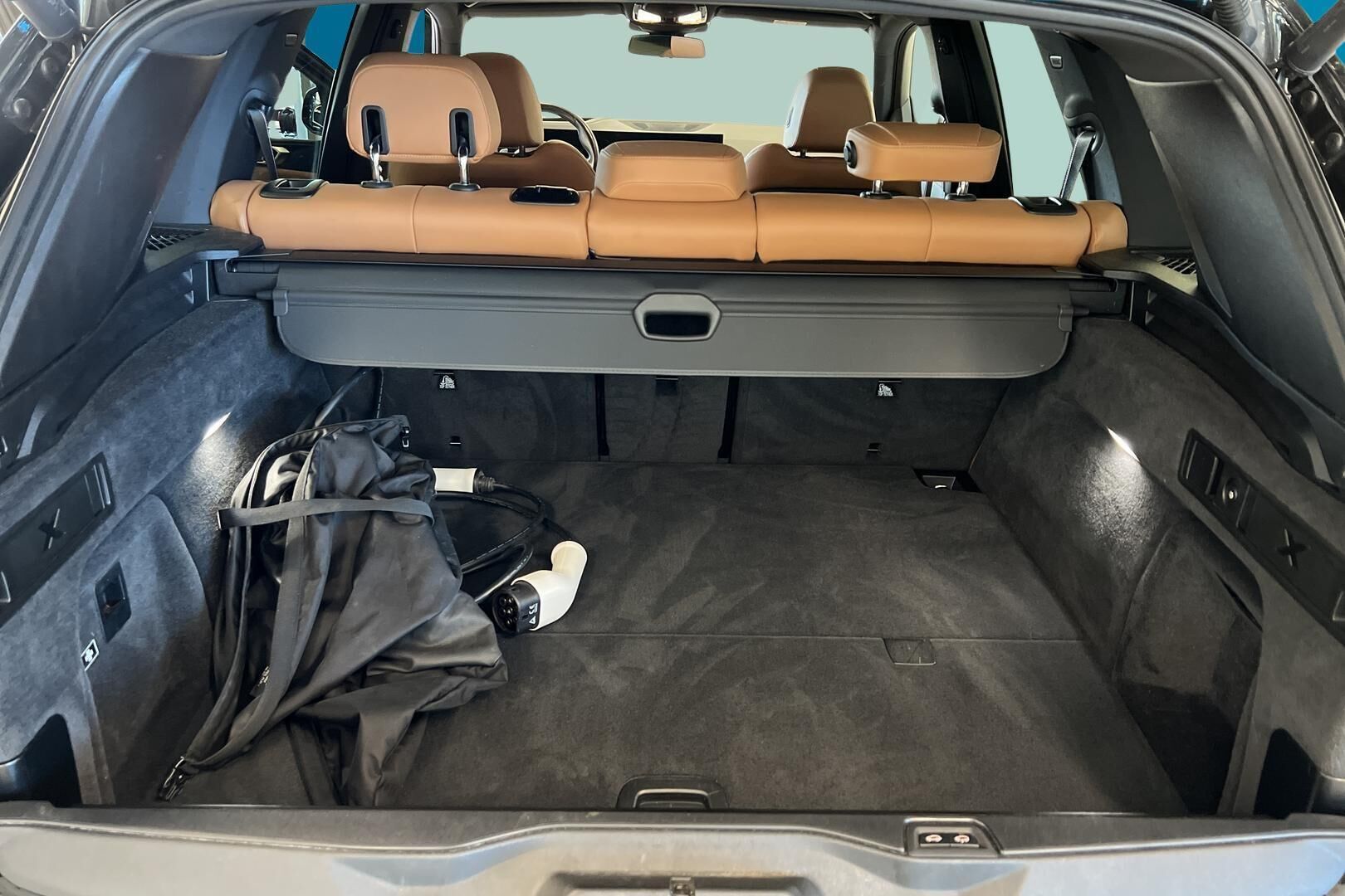 BMW X5 iso kuva 10