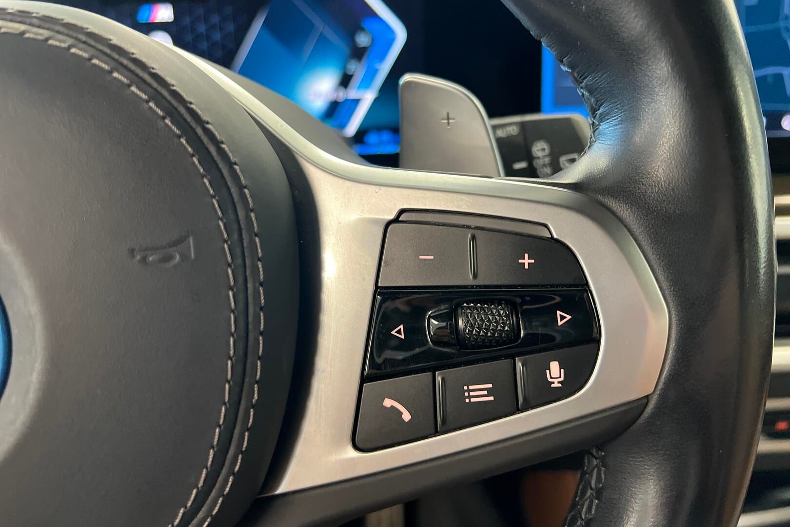 BMW X5 iso kuva 20