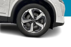 Nissan Qashqai esikatselu 12