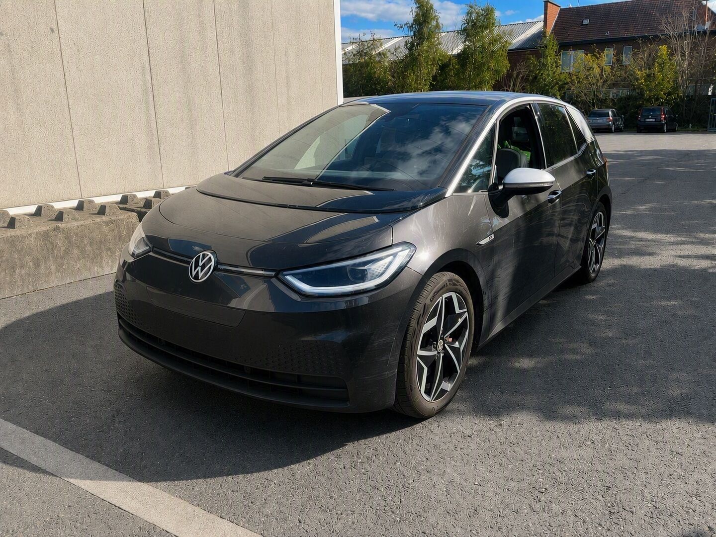 VOLKSWAGEN ID.3 iso kuva 0
