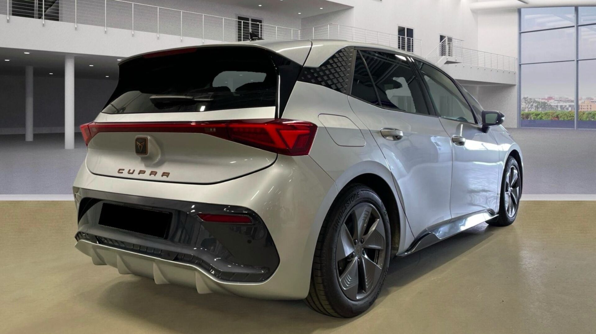 CUPRA BORN iso kuva 1