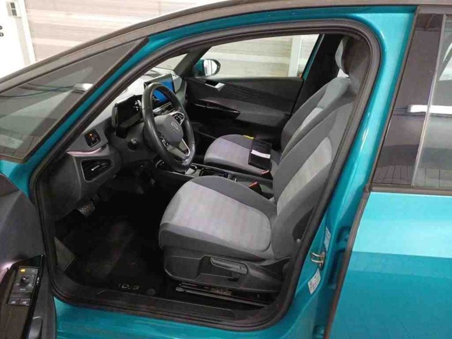 VOLKSWAGEN ID.3 iso kuva 1