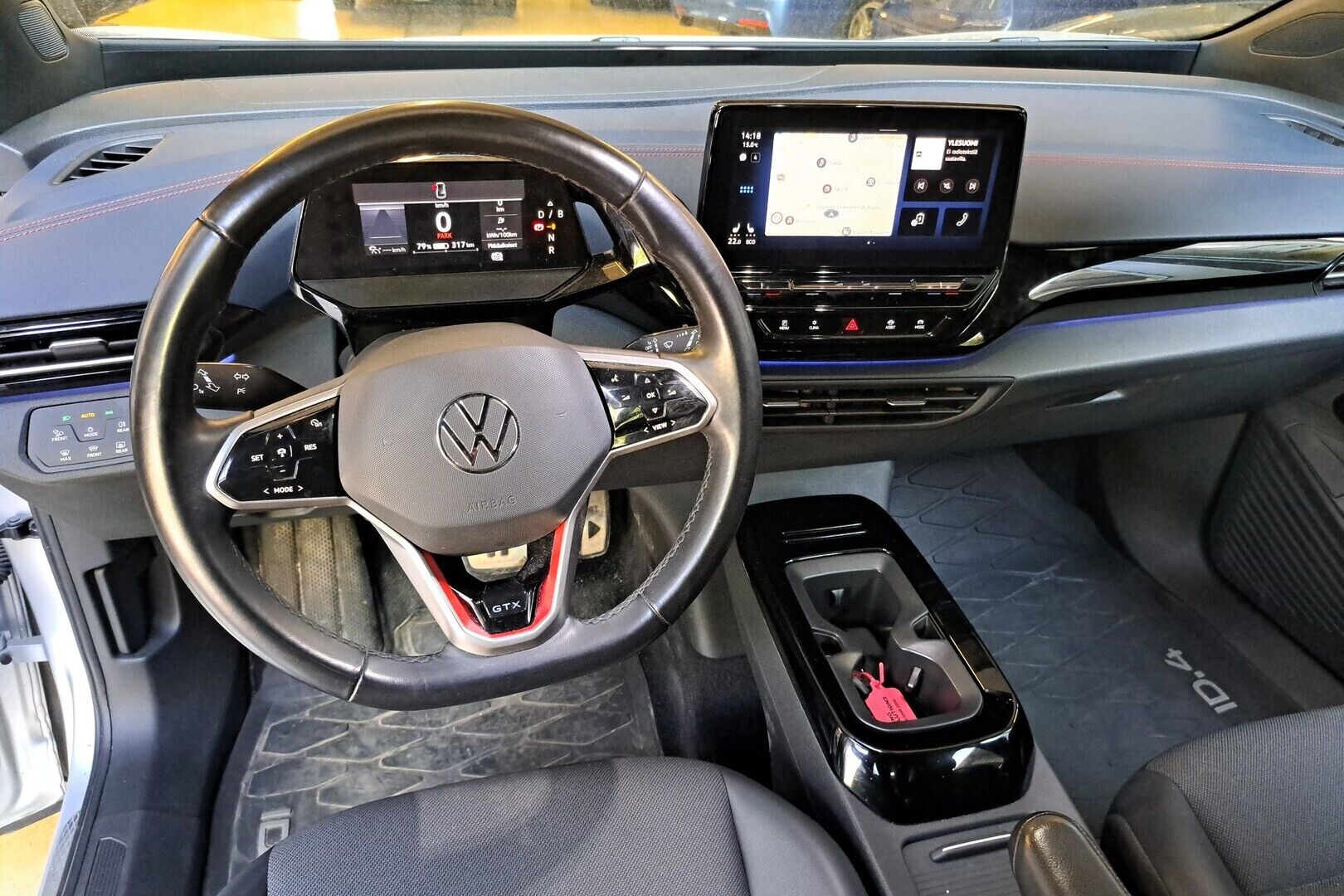 VOLKSWAGEN ID.4 iso kuva 1